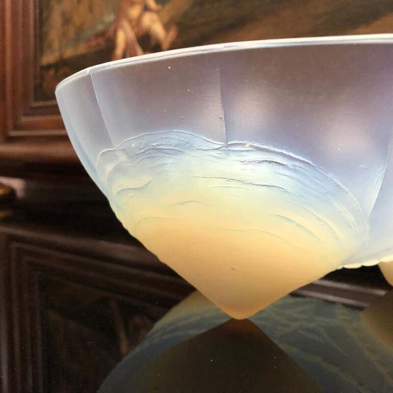 Vintage Opalescent Art Deco French Crystal Bowl 1930