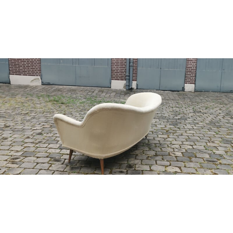 Sofá vintage Meridienne con diseño escultural Arco asimétrico sueco 1960