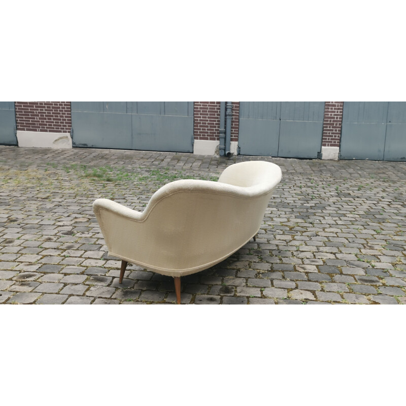 Vintage Meridienne bank met sculpturaal design Zweedse asymmetrische boog 1960