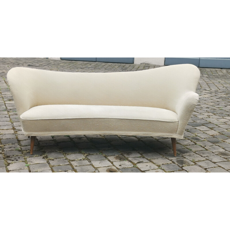 Vintage sculptural Meridienne sofa Swedish asymmetrical bow 1960