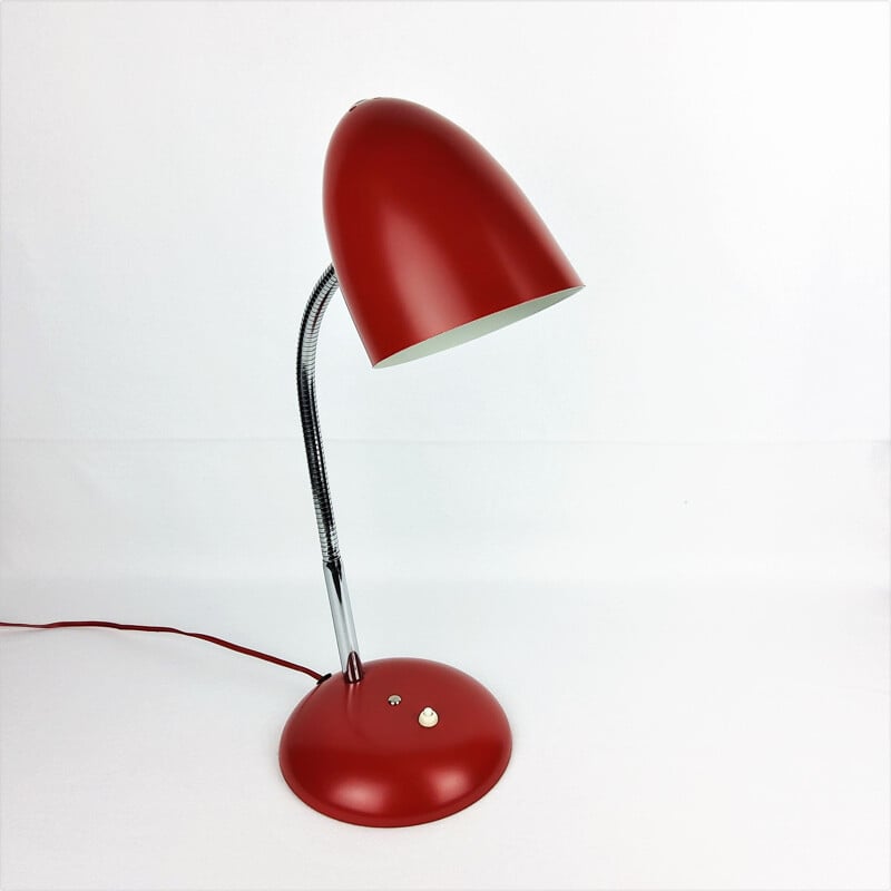 Lampe vintage Bauhaus métal rouge 1950