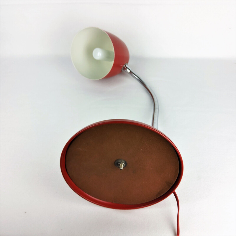 Lampada vintage Bauhaus in metallo rosso 1950