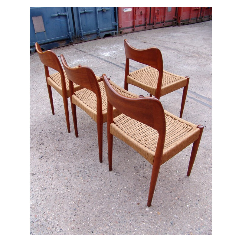 4 chairs Scandinavian vintage Arne HOVMAND OLSEN - 1960s