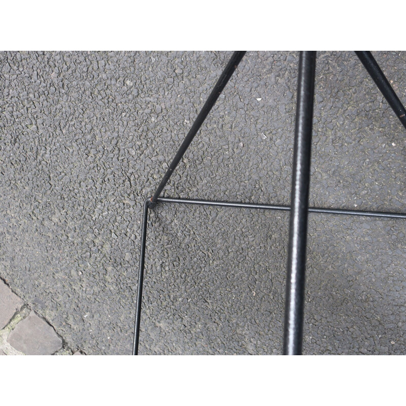 Vintage tripod table OTI by Niels Gammelgaard Ikea 1980