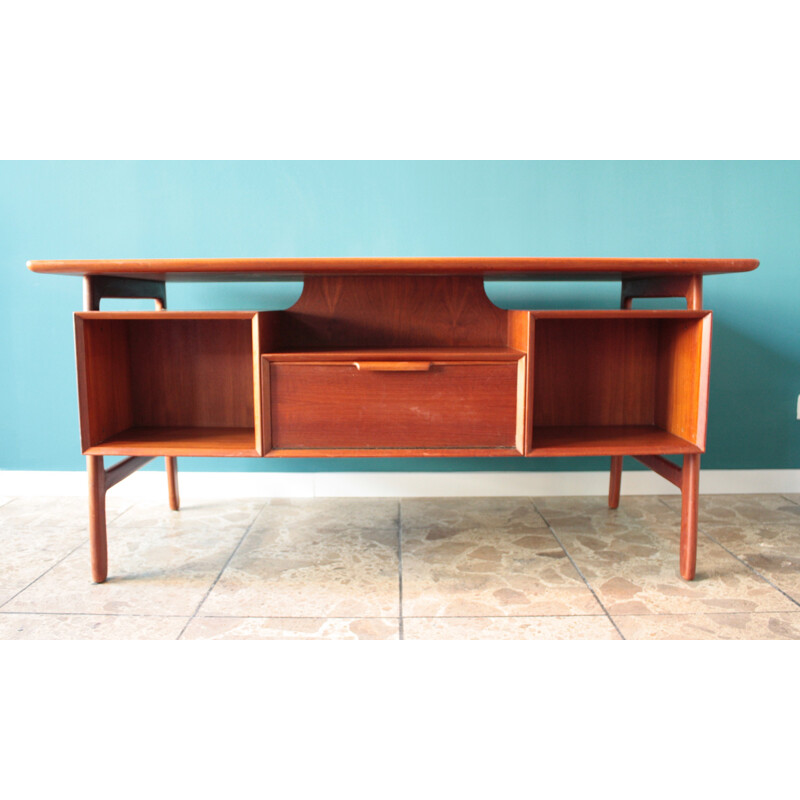 Omann Jun Mobelfabrik "Model 75" desk, Gunni OMANN - 1960s