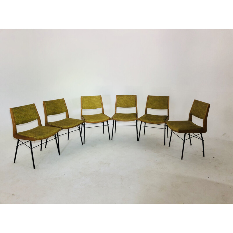 Suite de 6 chaises vintage en skaï jaune