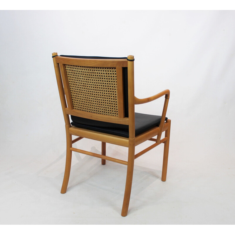 Fauteuil Vintage, modèle PJ-301, en bois de cerisier et avec des coussins en cuir noir par Ole Wanscher et PJ Furniture 1960