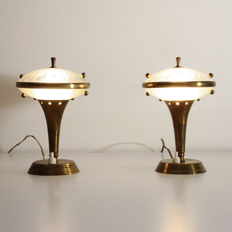 Ein Paar Vintage-Nachttischlampen aus Messing und Glas, Italien 1950