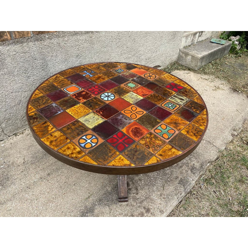 Vintage round ceramic and wrought iron coffee table from Roche Bobois 1970