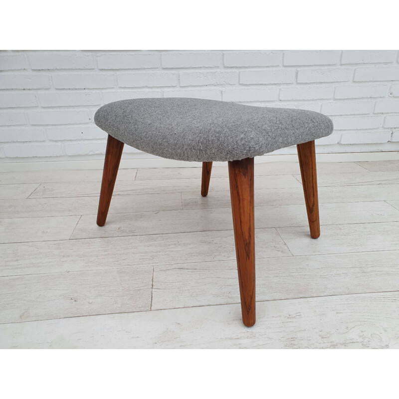 Vintage fully upholstered Danish chair by Svend Skipper, 1970