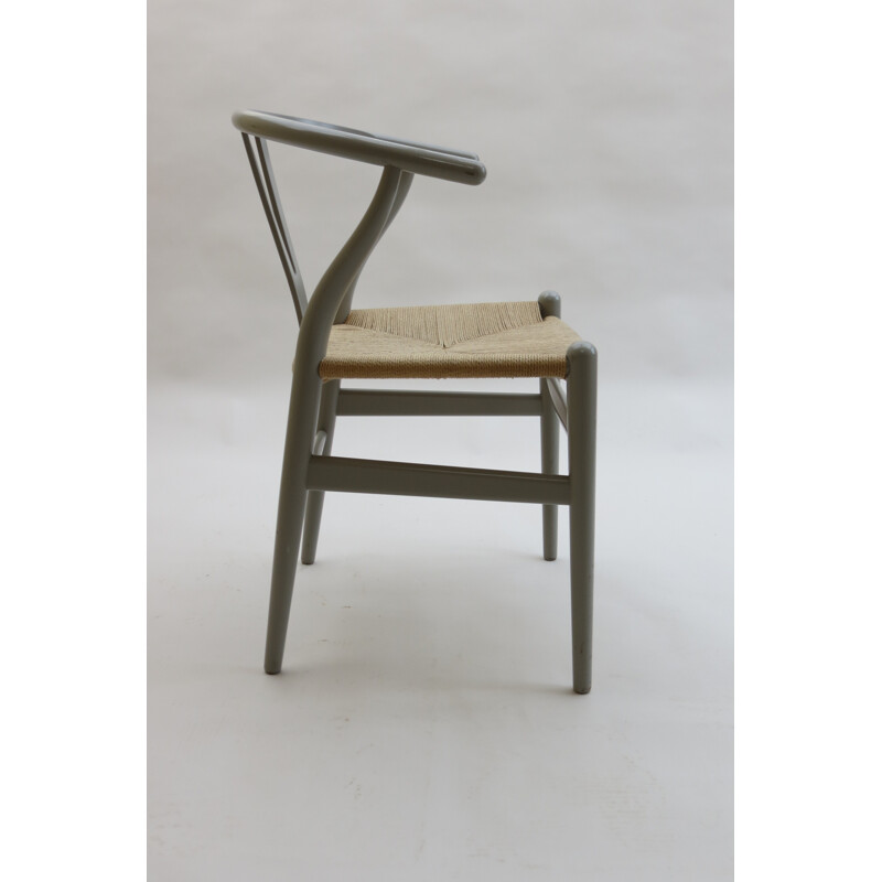 Carl Hansen "Wishbone" chair in beechwood and paper cord, Hans WEGNER - 1940s