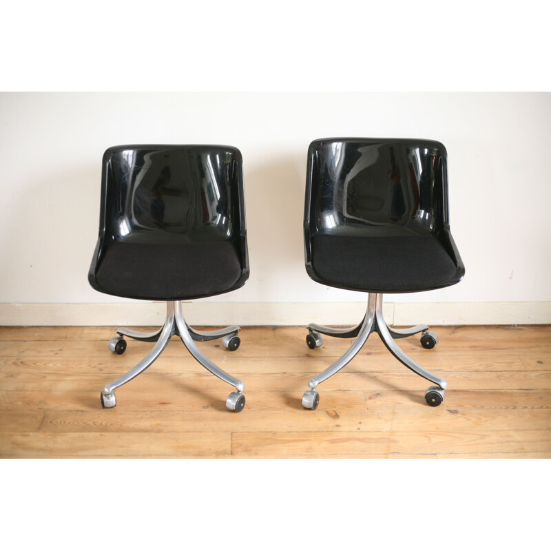 Pair of vintage chairs by Osvaldo Borsani, Modus model, deTecno, Italy, 1970