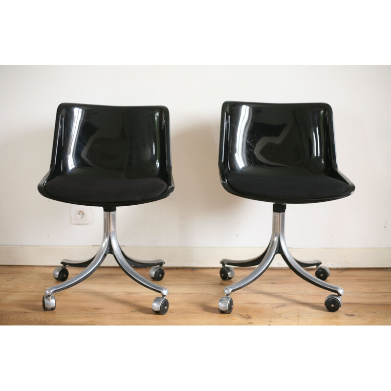 Pair of vintage chairs by Osvaldo Borsani, Modus model, deTecno, Italy, 1970