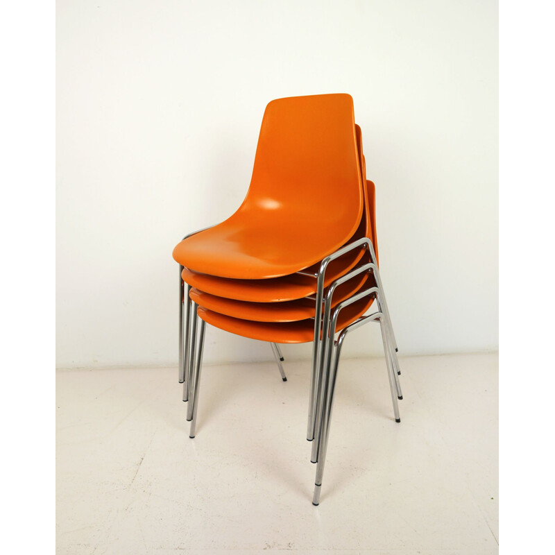 Jeu de 4 chaises empilables vintage en fibre de verre de Georg Leowald pour Wilkhahn, Allemagne, années 1950