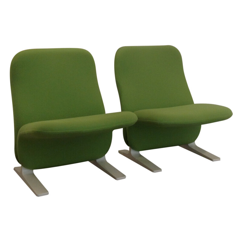 Pair of green armchairs "Concorde", Pierre Paulin - 1960s