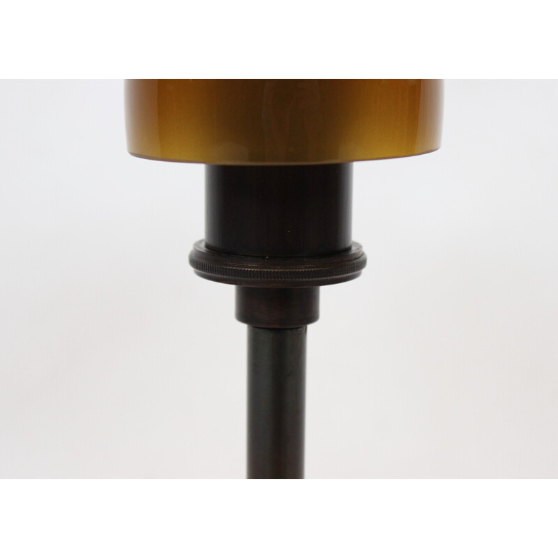 Vintage PH 32 tablelamp with shades of amber colored glass and frame of burnished brass, by Poul Henningsen,1930s