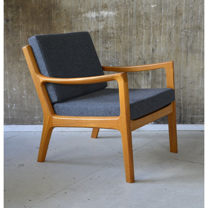 Teak and grey fabric P. Jeppesen armchair, Ole WANSCHER - 1960s