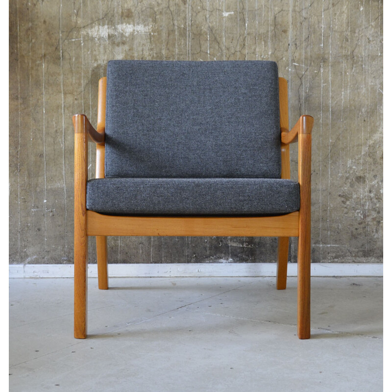Teak and grey fabric P. Jeppesen armchair, Ole WANSCHER - 1960s