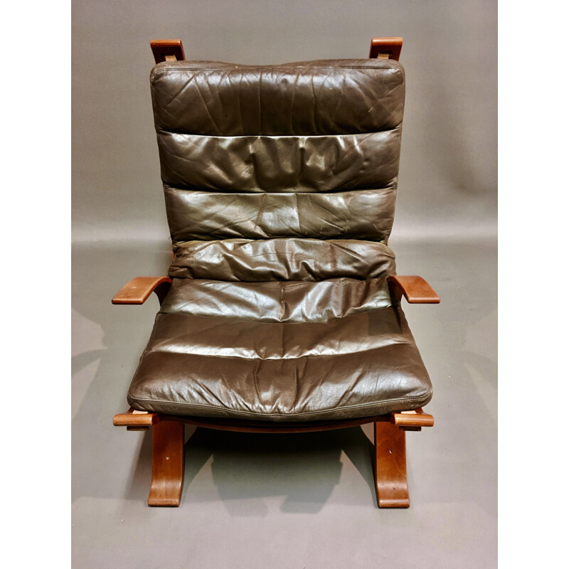 Vintage leather armchair stamped Bramin Scandinavian Bramin 1960