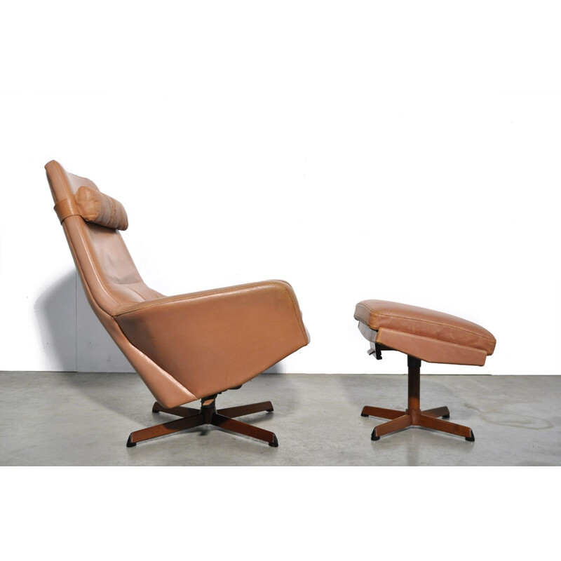 Vintage swivelchair with hocker by Madsen & Schubell for Bovenkamp, Danish 1960s