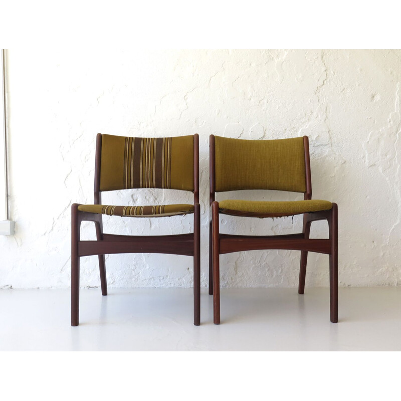 Pair Vintage Mahogany danish dinning chairs