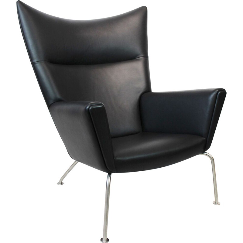 Vintage Wingchair, model CH445, in black leather by Hans J. Wegner  by Carl Hansen and Son 1960