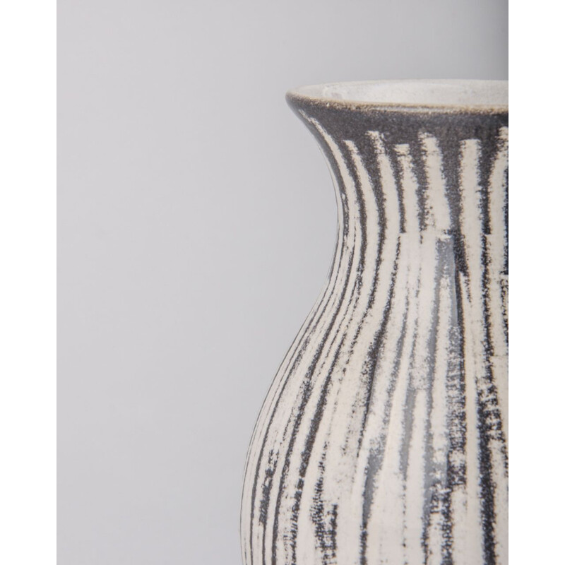 Piccolo vaso vintage Fat Lava di Bay Keramik, 1970