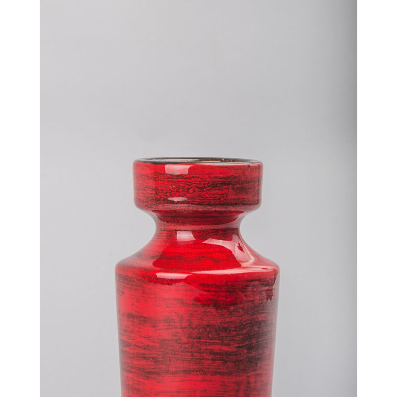 Vintage red lava vase, Germany 1970