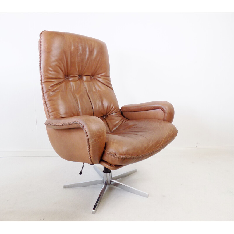 Vintage brown leather armchair De Sede S 231 James Bond