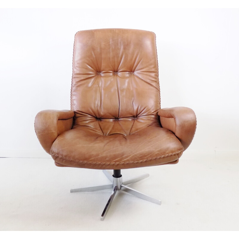 Vintage brown leather armchair De Sede S 231 James Bond