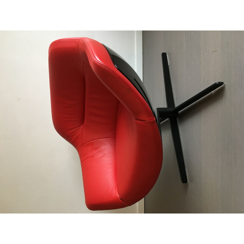 Fauteuil lounge vintage en cuir rouge Cassina Auckland