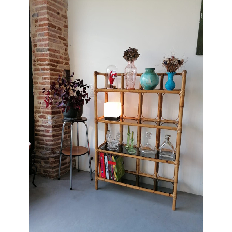 Vintage rattan shelves 1970