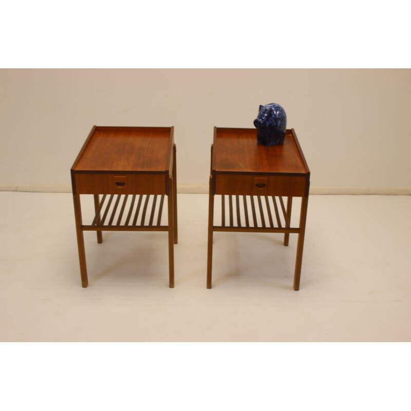 Paire de tables de chevet Vintage suédoises 1960