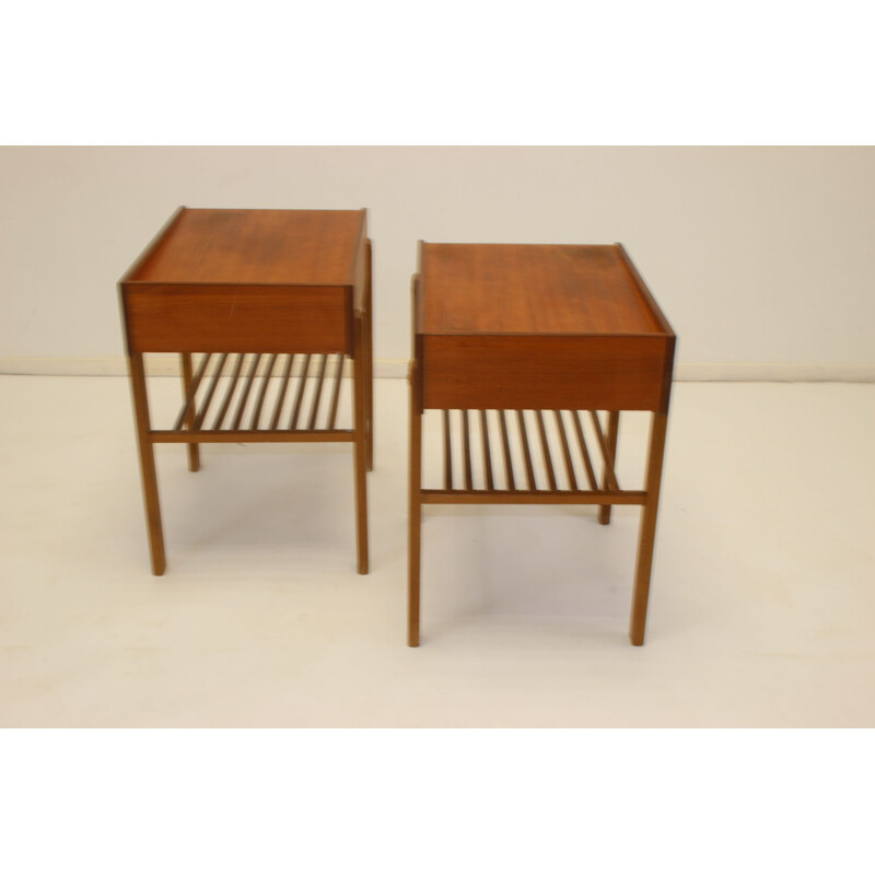 Paire de tables de chevet Vintage suédoises 1960