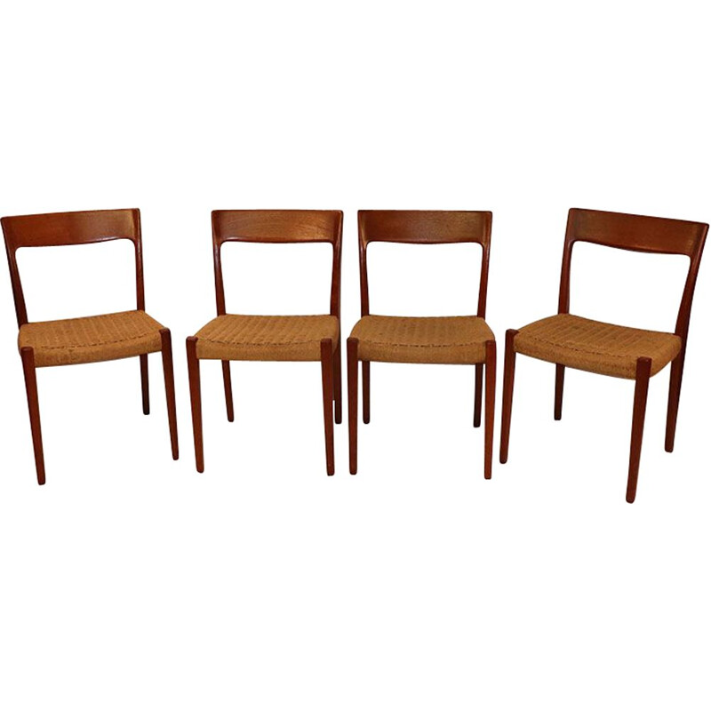 Set of 4 vintage svelte Markaryd Scandinavian Markaryd chairs 1960