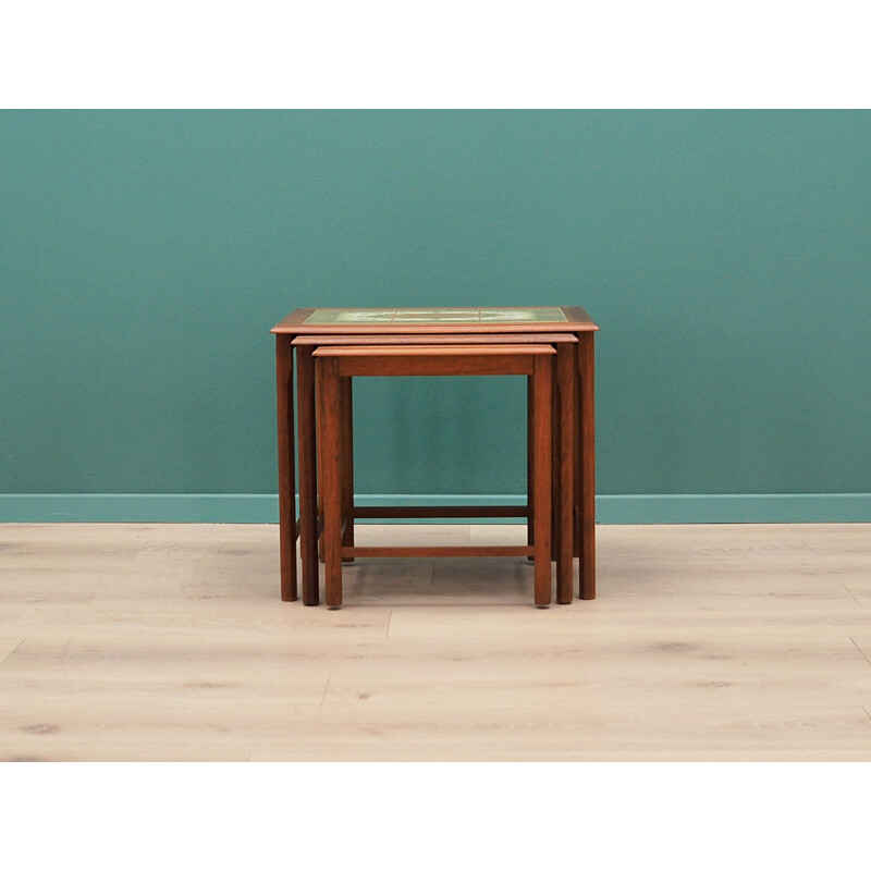 Set of 3 vintage teak nesting tables, Danish 1960s