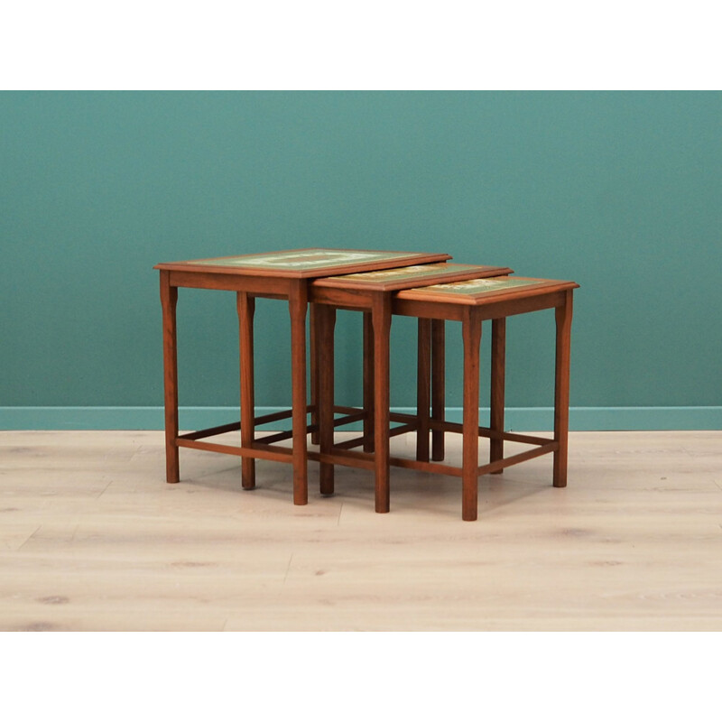 Set of 3 vintage teak nesting tables, Danish 1960s