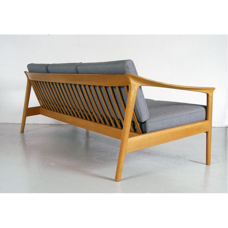 Canapé à 3 places vintage en chêne et gris par Folke Ohlsson pour Bodafors suisse 1960