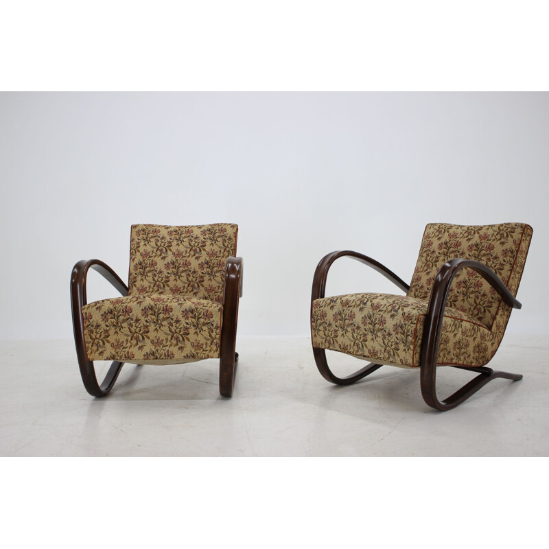 Pair of armchairs model H269 designed by Jindřich Halabala, 1930s