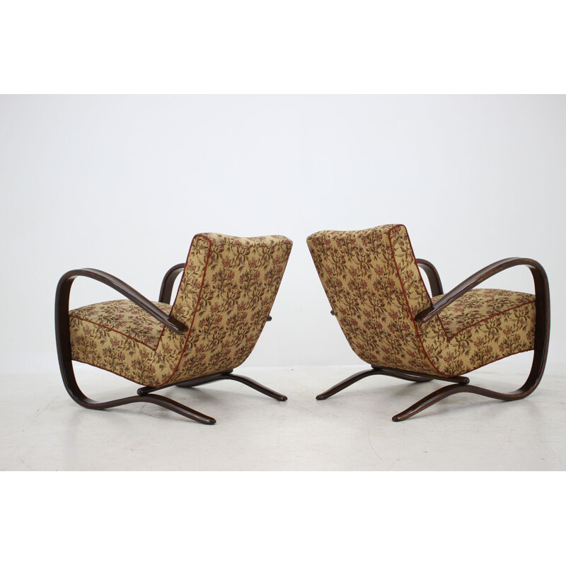 Pair of armchairs model H269 designed by Jindřich Halabala, 1930s