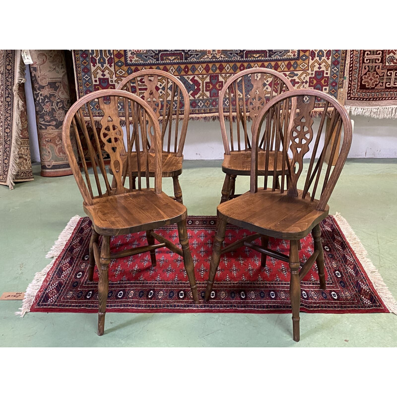 Suite of 4 vintage  English oak chairs 1950's