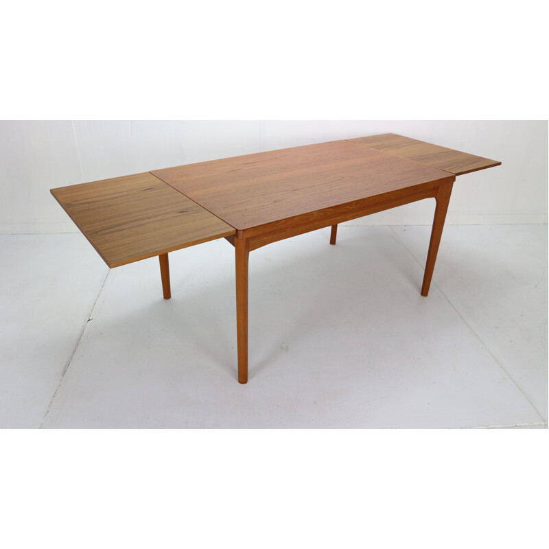 Vintage Extendable Dining Table by Henning Kaerjnulf for Vejle Stole Møbelfabrik, 1960