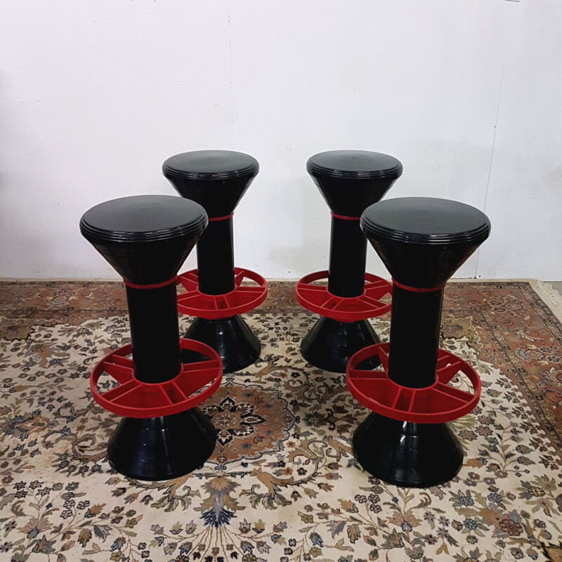 Set of 4 vintage bar stools Memphis, France 1970