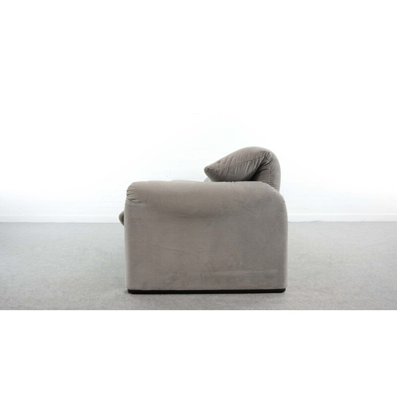 Vintage Cassina Maralunga 3-Seater Sofa by Vico Magistretti in grey 1973
