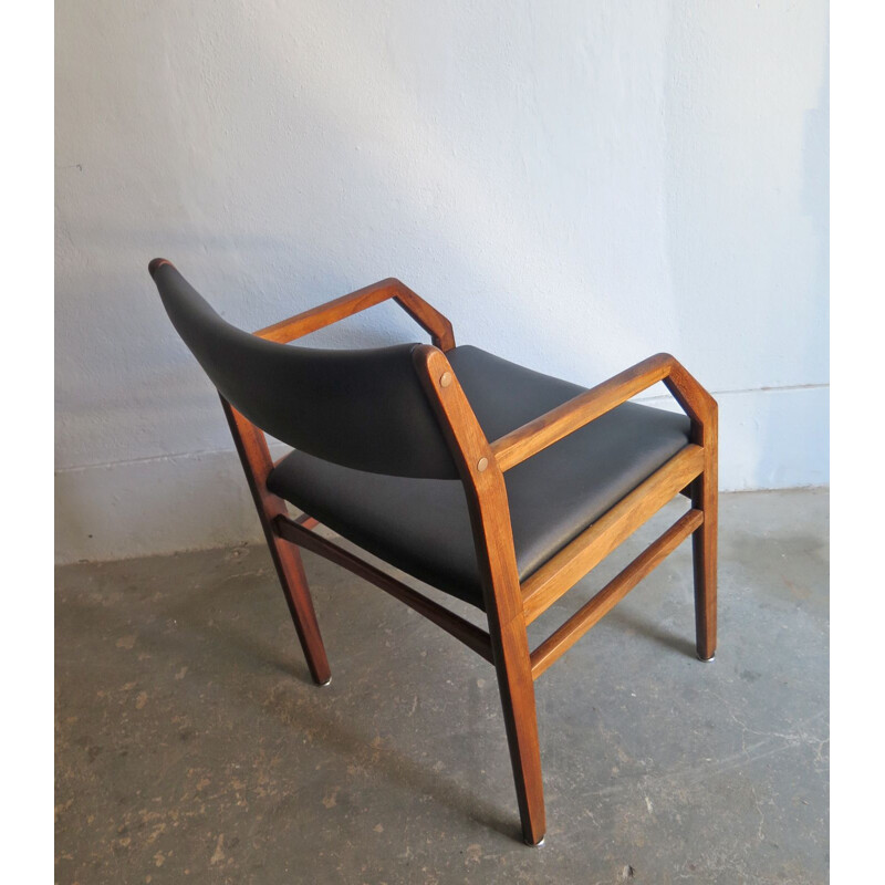 Chaise Vintage en cuir noir et bois 1960