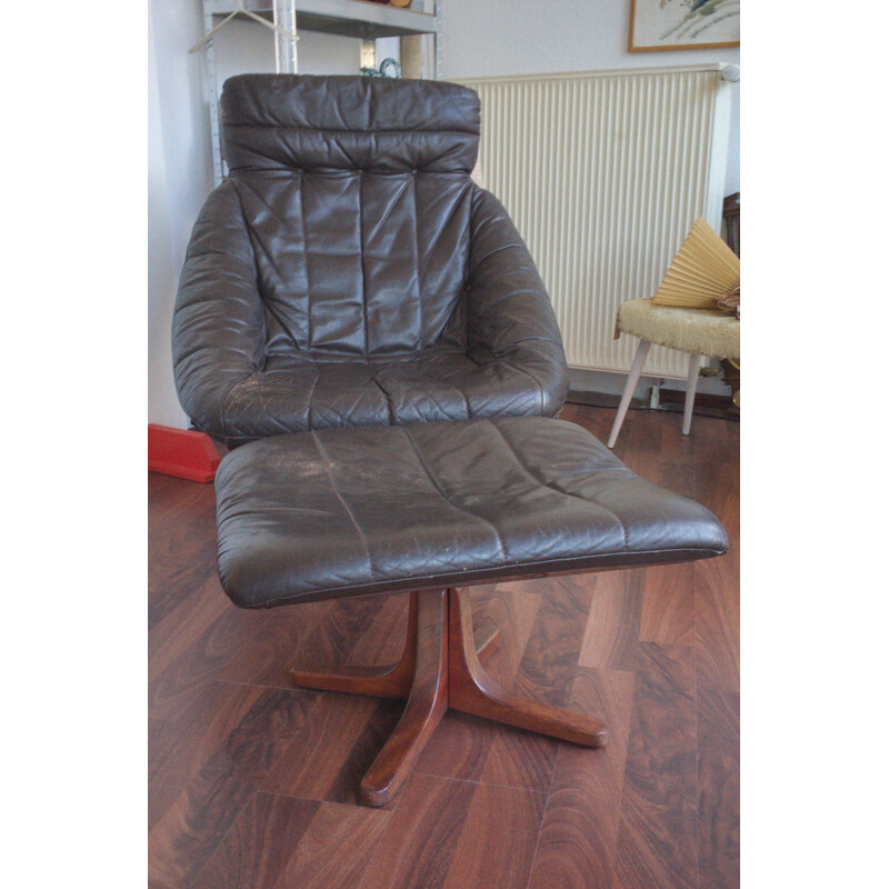 Vintage Brown Leather Armchair with stool, rotatable, 1970s