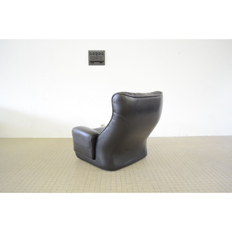 Vintage lounge chair Airborne Orchidée by Michel Cadestin space age 1970s