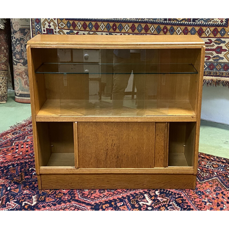 Vintage blond oak display case with sliding doors - English 1950