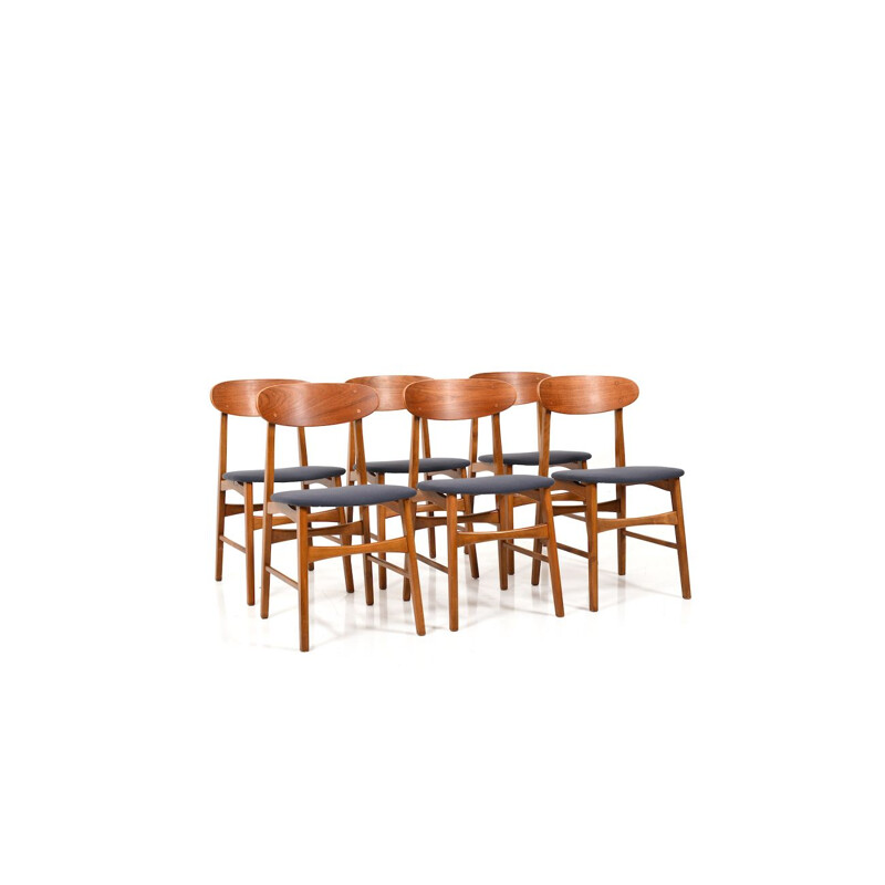 Set of 6 Mid Century Dining Chairs with Teak New Upholstered 1955