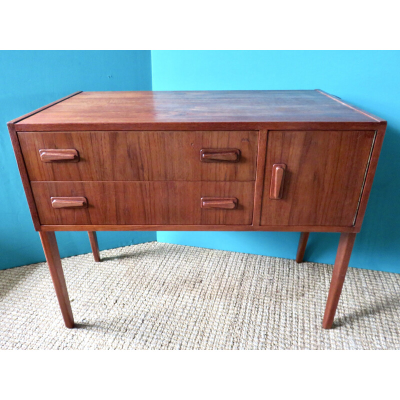 Chest of drawers or vintage teak console. Denmark 1955